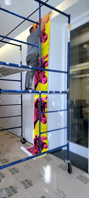 Museum exhibition — Aspen: Scaffold work at the entrance
