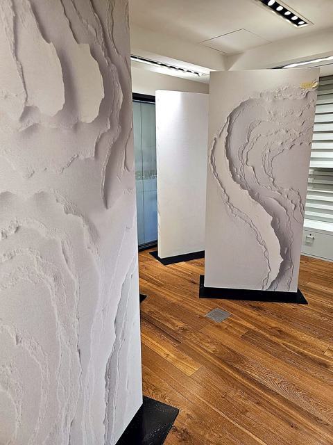 Sculpted relief panels — hotel: Relief detail